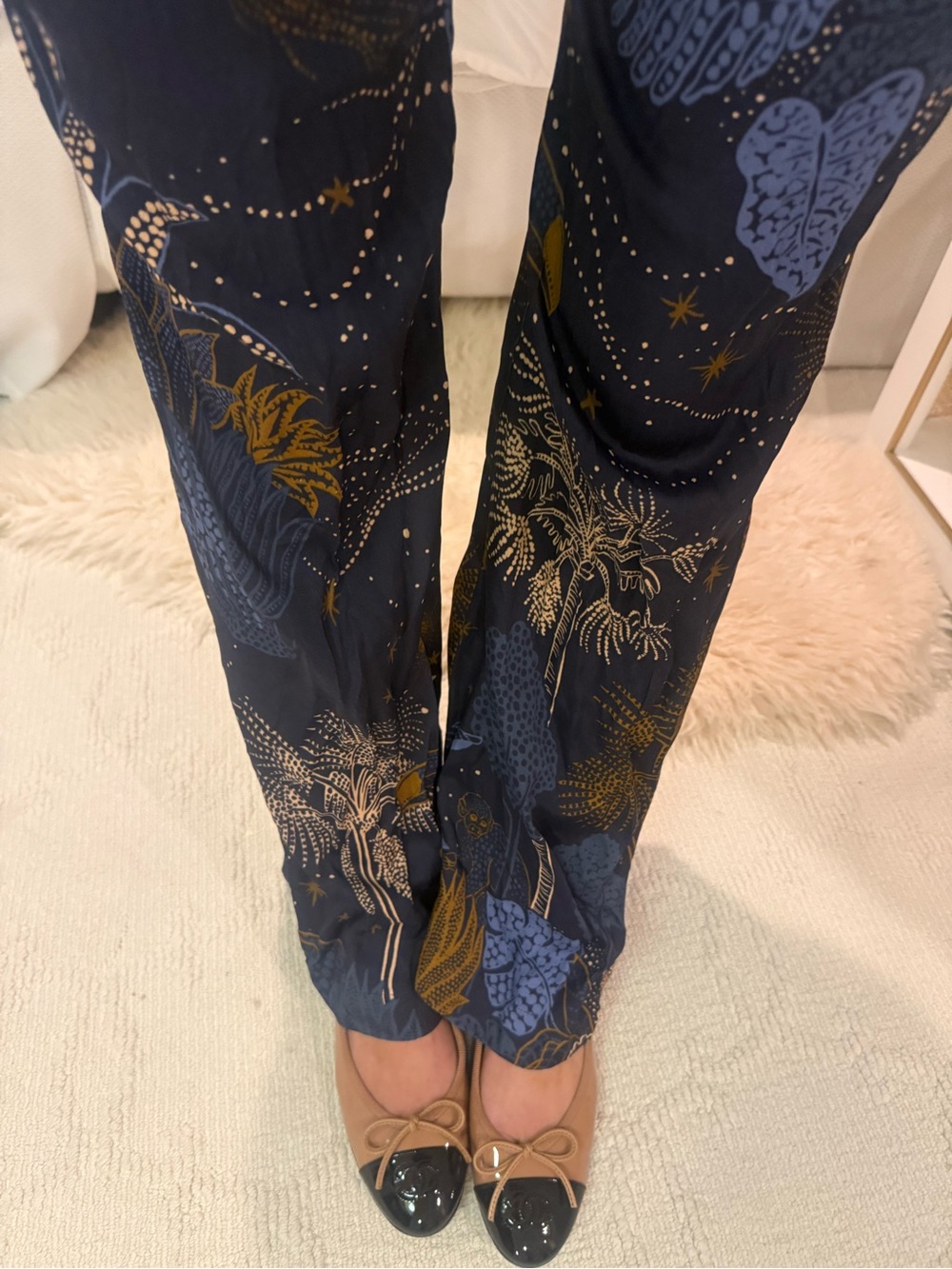Farm Rio patterned silk pants - Picture 2 of 3